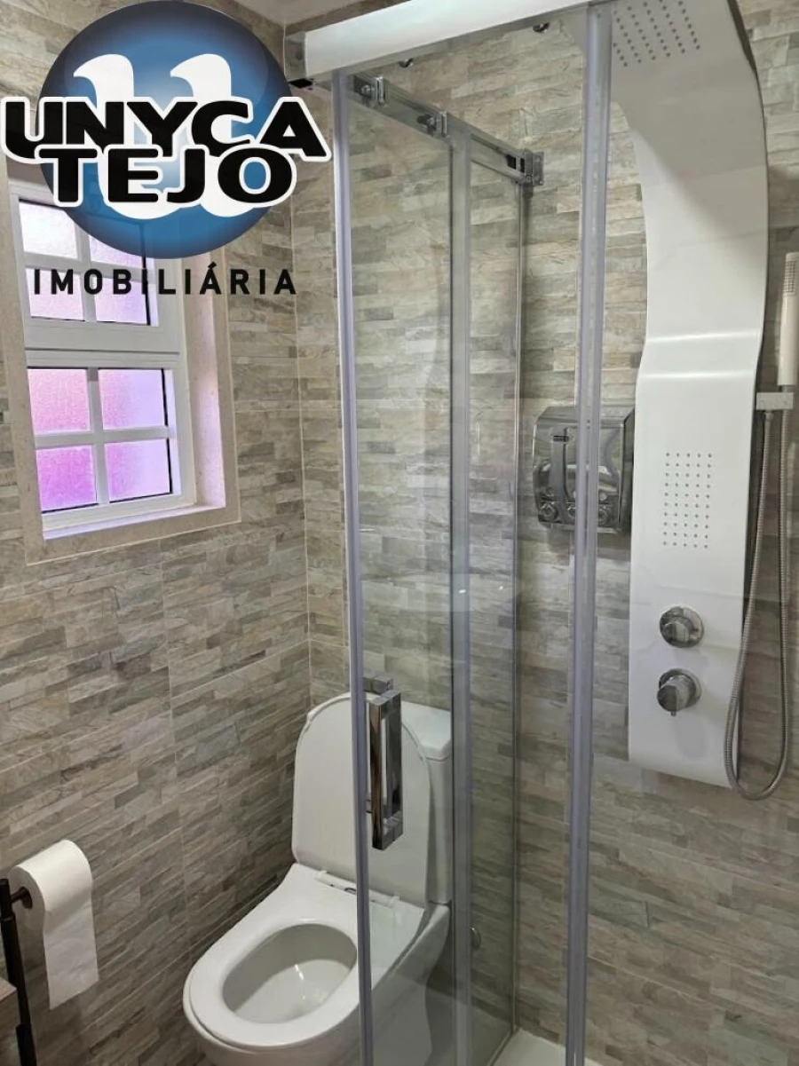 Moradia T3 para Venda em Carvalhal Foto 7