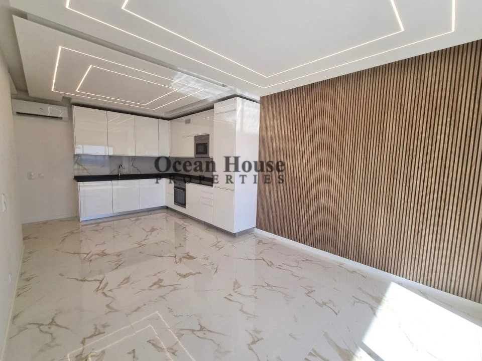 Apartamento T3 para Venda em Quarteira Foto 7