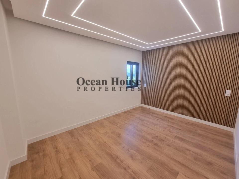 Apartamento T2 para Venda em Quarteira Foto 9
