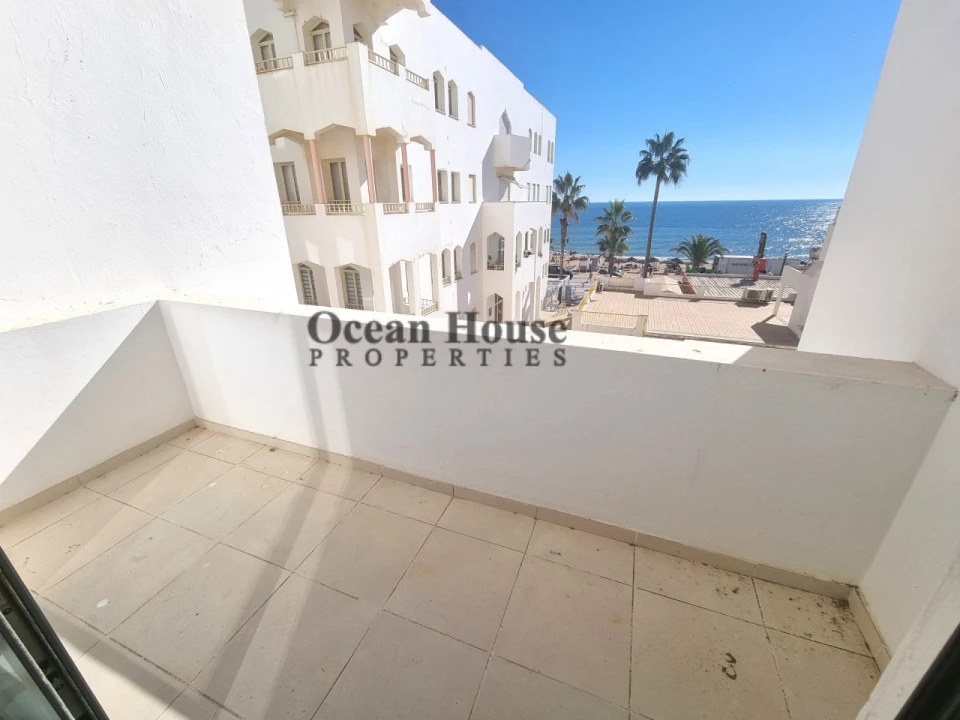 Apartamento T2 para Venda em Quarteira Foto 17