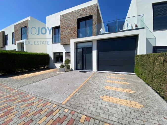 Moradia T3 para Venda em A dos Cunhados e Maceira Foto 48