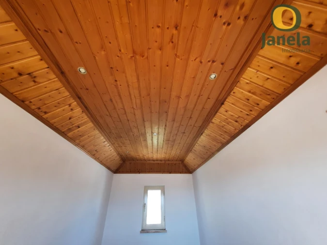 Moradia T4 para Venda em Conceição e Estoi Foto 12