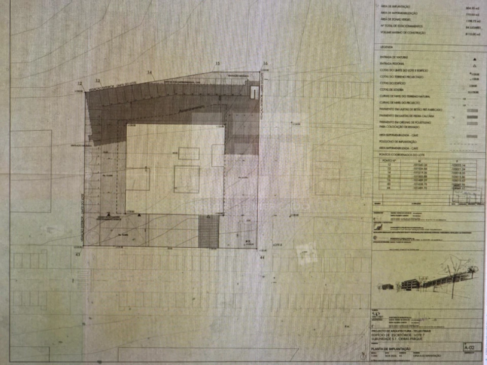 Prédio para Venda em Porto Salvo Foto 63