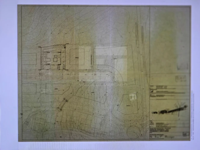 Prédio para Venda em Porto Salvo Foto 62