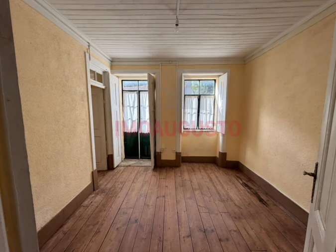 Moradia T3 para Venda em São Paio Foto 19