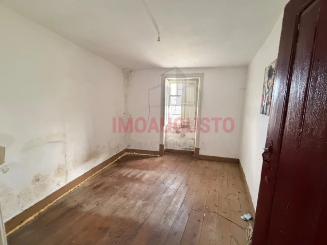 Moradia T3 para Venda em São Paio Foto 24