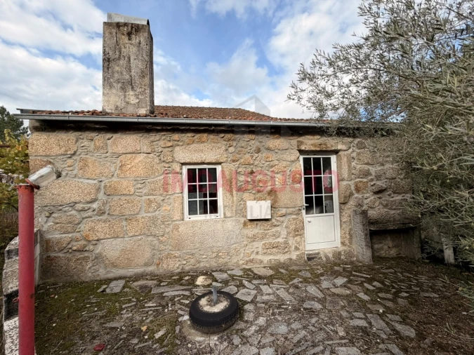 Moradia T3 para Venda em São Paio Foto 35