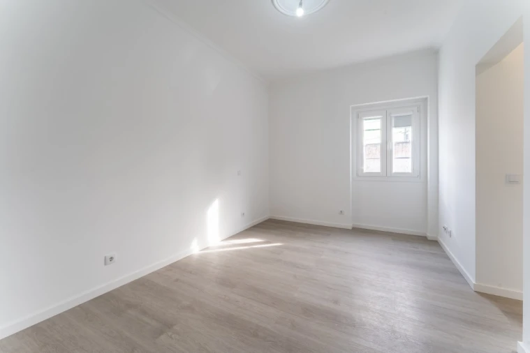 Moradia T4 para Venda em Valado dos Frades Foto 6