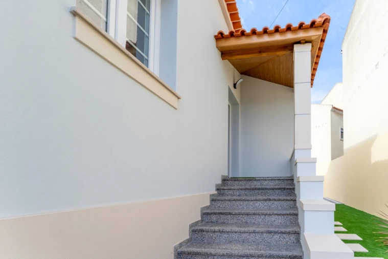 Moradia T4 para Venda em Valado dos Frades Foto 48