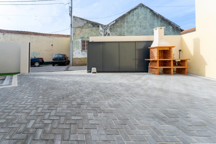 Moradia T4 para Venda em Valado dos Frades Foto 49