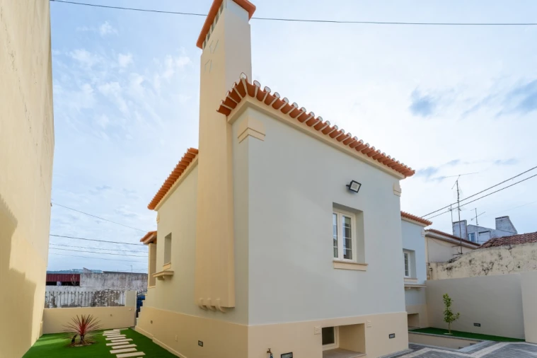 Moradia T4 para Venda em Valado dos Frades Foto 53