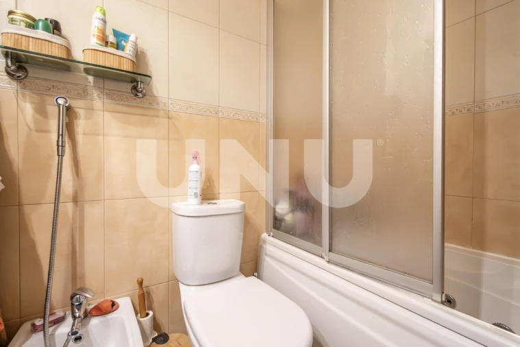 Apartamento T2 para Venda em Tortosendo Foto 11