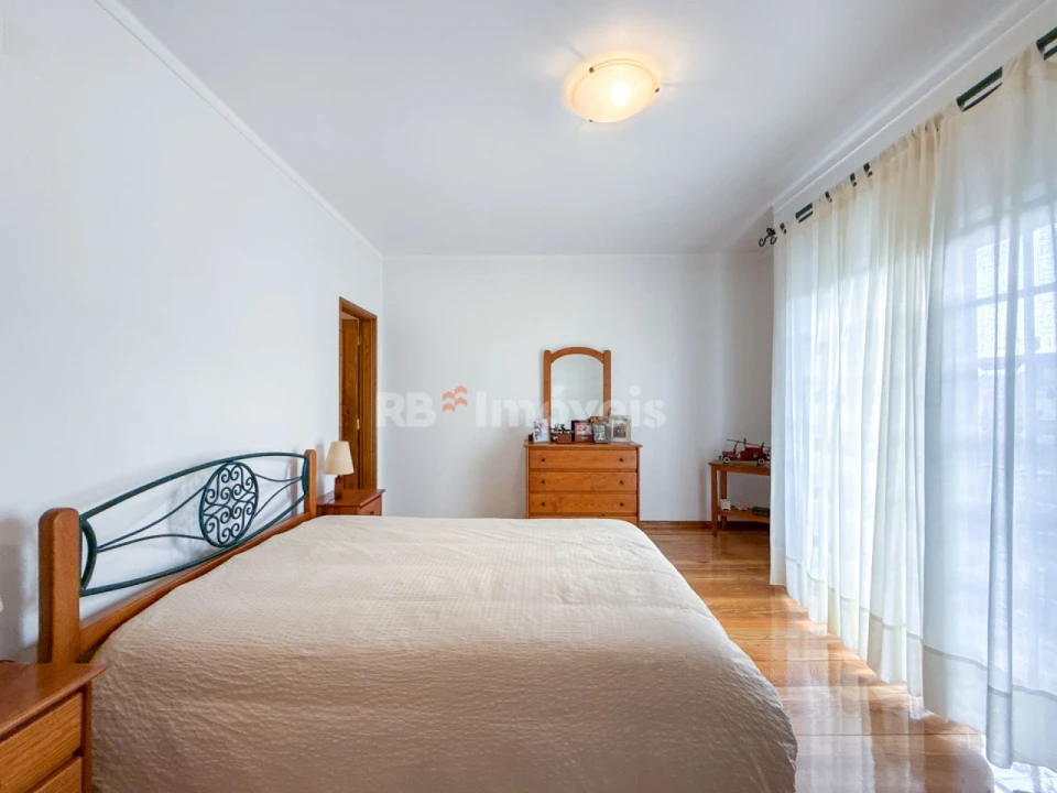 Moradia T4 para Venda em Nossa Sra de Fatima Foto 32