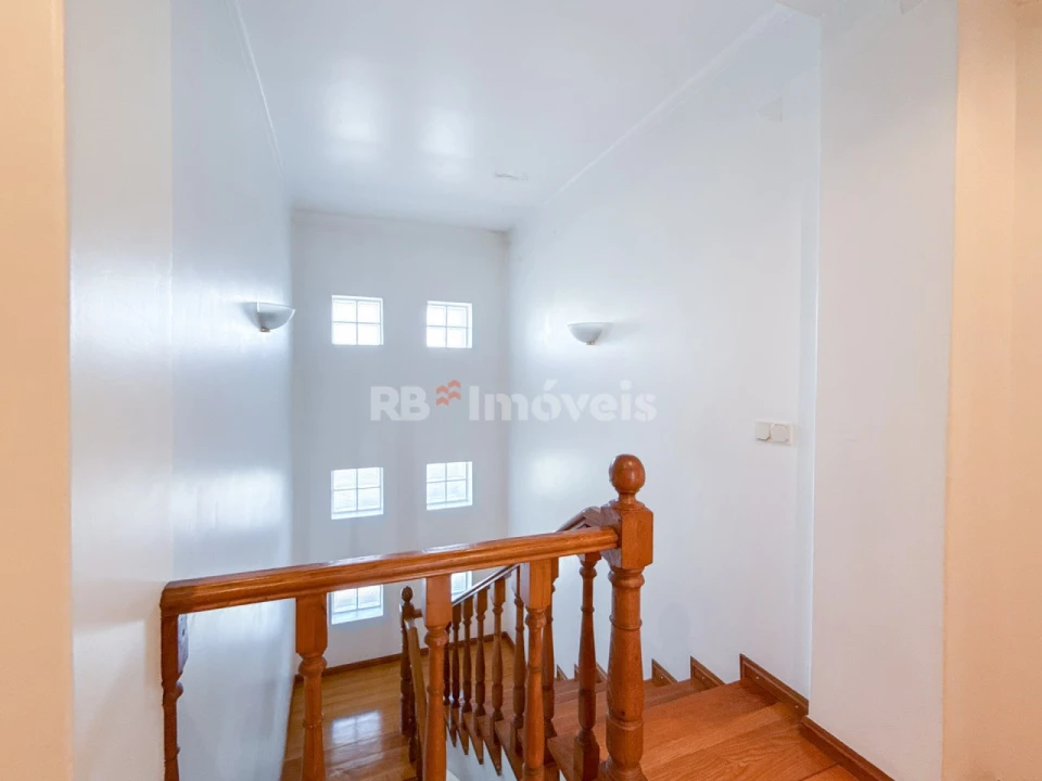 Moradia T4 para Venda em Nossa Sra de Fatima Foto 35