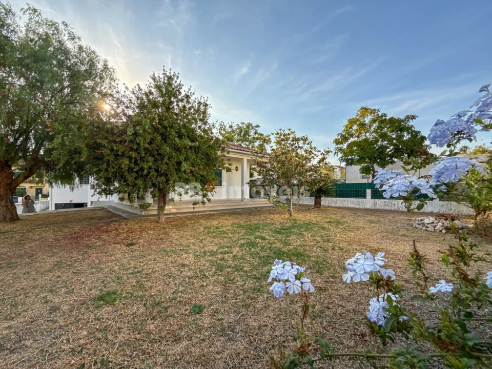 Moradia T4 para Venda em Nossa Sra de Fatima Foto 62