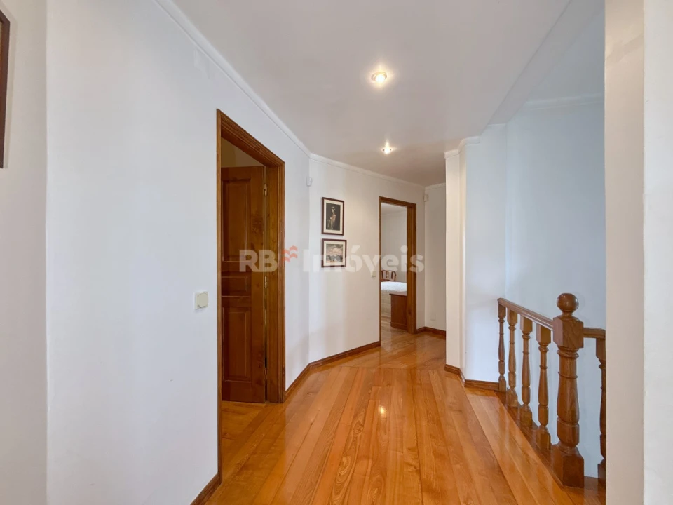 Moradia T4 para Venda em Nossa Sra de Fatima Foto 56