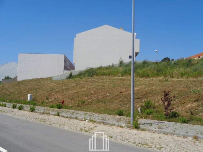 Terreno para Venda em São João de Ver Foto 4