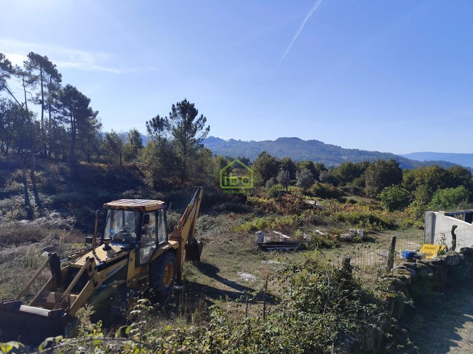 Terreno para Venda em Couto Foto 24