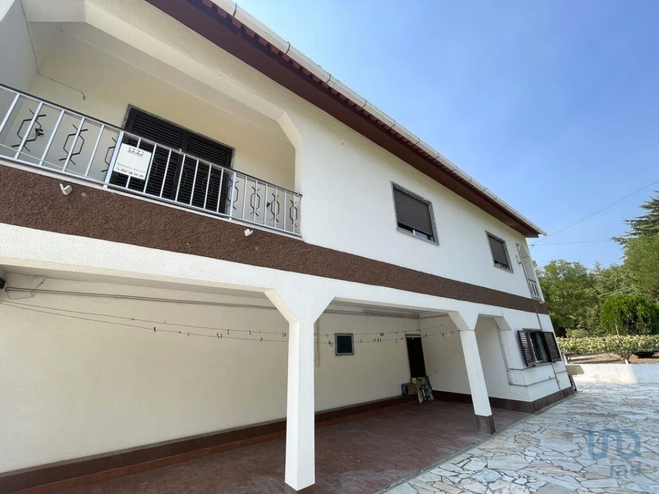 Moradia T4 para Venda em São Pedro de Tomar Foto 8