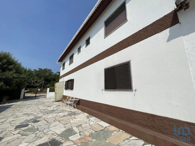 Moradia T4 para Venda em São Pedro de Tomar Foto 9