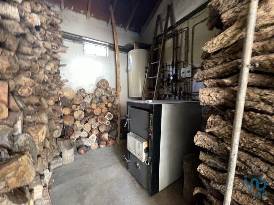 Moradia T4 para Venda em São Pedro de Tomar Foto 12