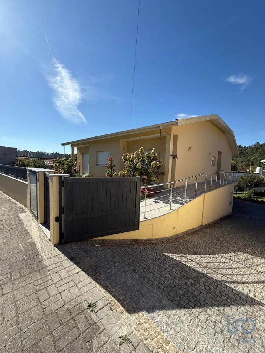 Moradia T3 para Venda em Canedo, Vale e Vila Maior Foto 1