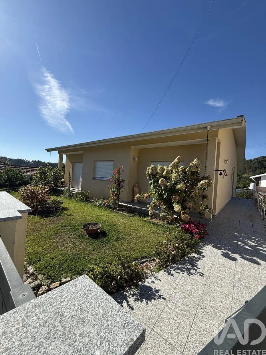 Moradia T3 para Venda em Canedo, Vale e Vila Maior Foto 27