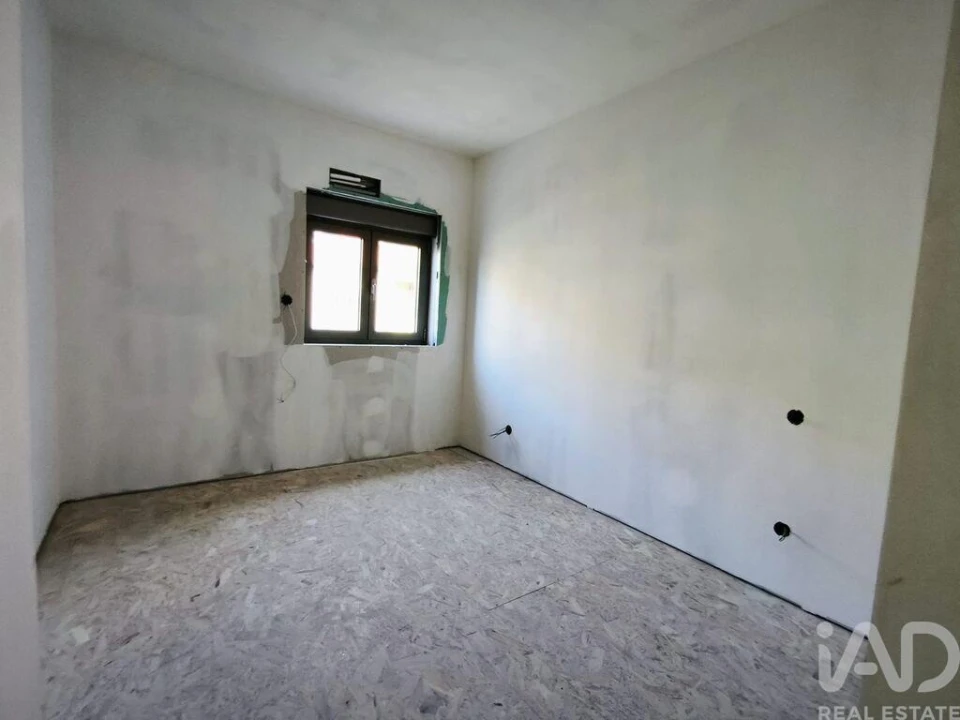 Moradia T3 para Venda em Areosa Foto 5