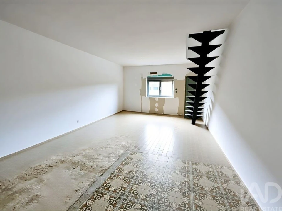 Moradia T3 para Venda em Areosa Foto 1