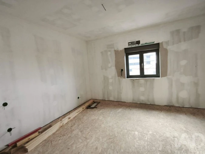 Moradia T3 para Venda em Areosa Foto 1