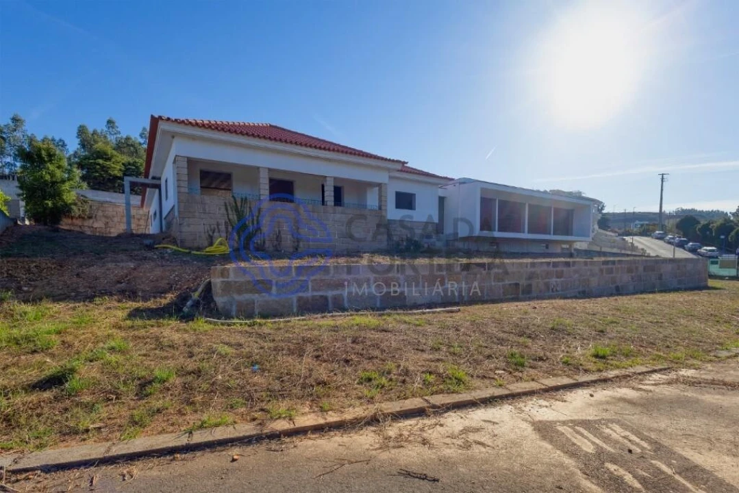 Moradia T6 para Venda em Melres e Medas Foto 7