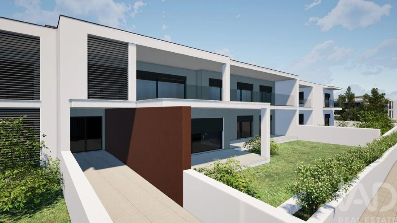 Apartamento T3 para Venda em Parceiros e Azoia Foto 20