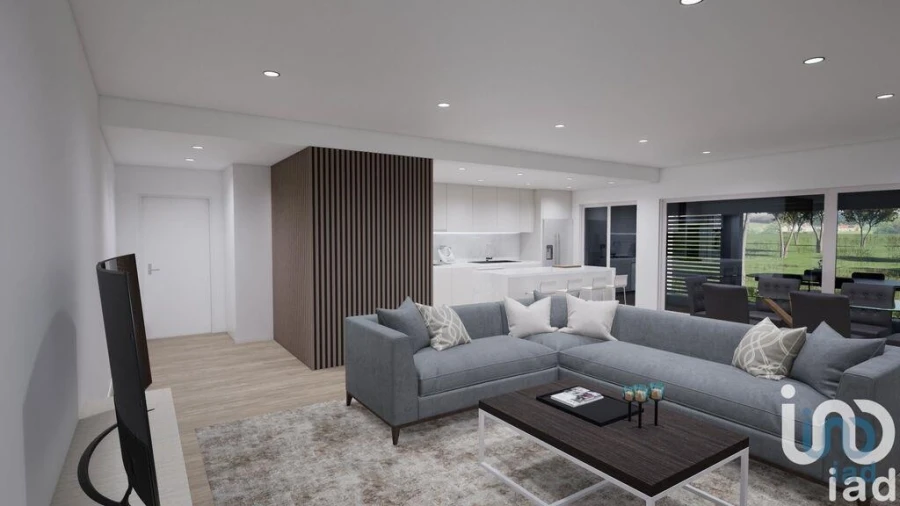 Apartamento T3 para Venda em Parceiros e Azoia Foto 11