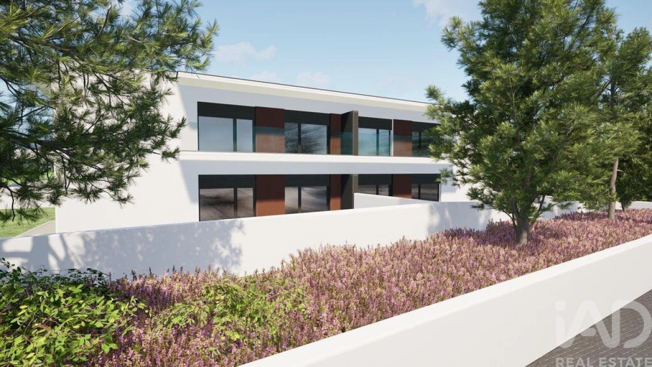 Apartamento T3 para Venda em Parceiros e Azoia Foto 15