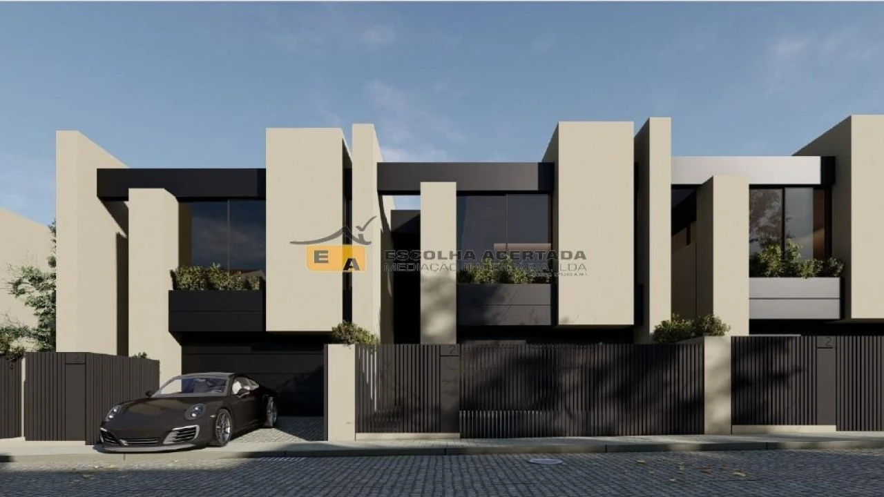 Moradia T3 para Venda em Fânzeres e São Pedro da Cova Foto 4