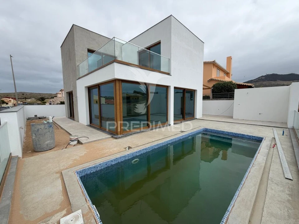Moradia T3 para Venda em Porto Santo Foto 1