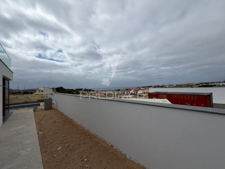 Moradia T3 para Venda em Porto Santo Foto 4