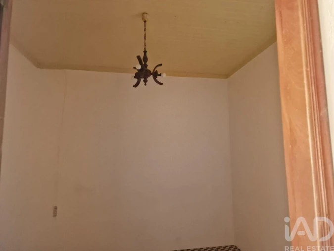 Moradia T3 para Venda em Bordeira Foto 7