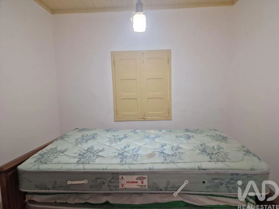 Moradia T3 para Venda em Bordeira Foto 8