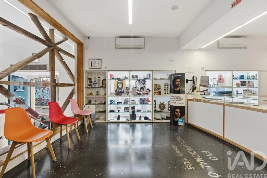 Prédio para Venda em Santa Maria Maior Foto 7