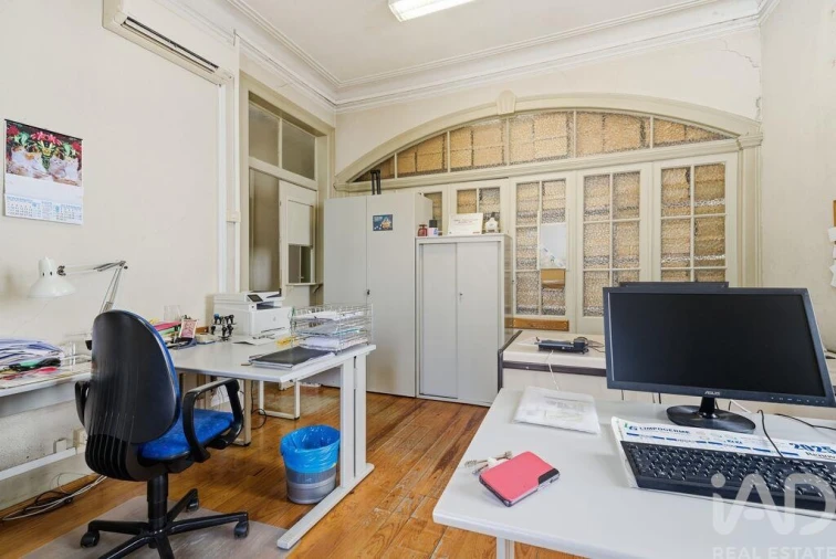 Prédio para Venda em Santa Maria Maior Foto 15