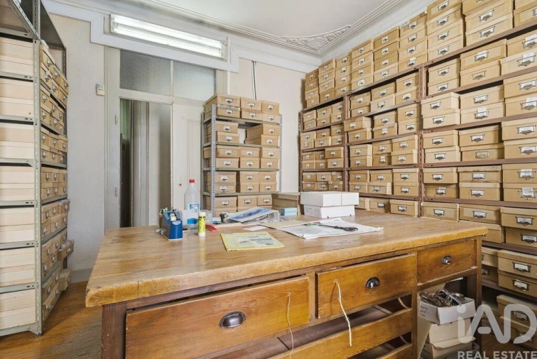 Prédio para Venda em Santa Maria Maior Foto 14