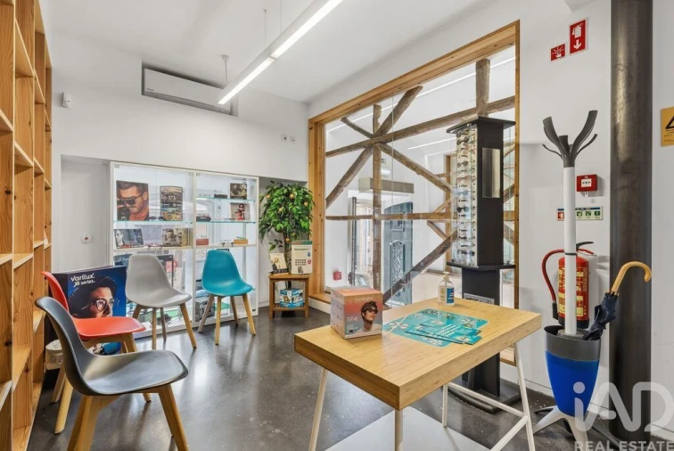 Prédio para Venda em Santa Maria Maior Foto 10