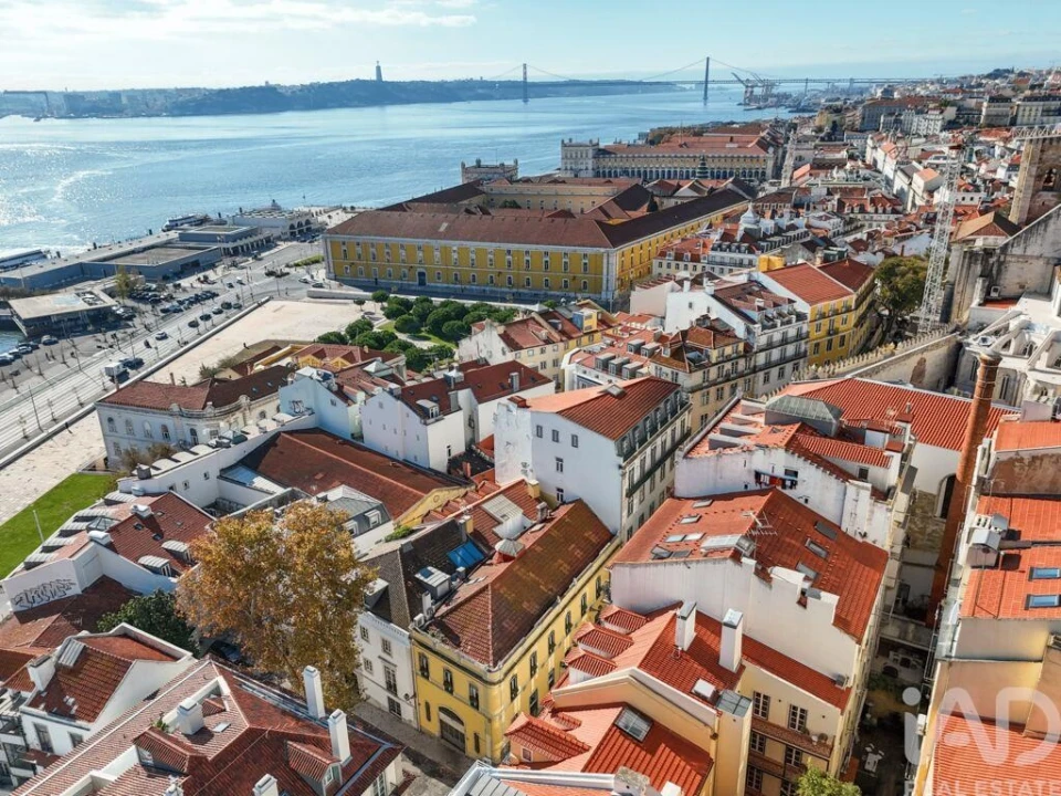 Prédio para Venda em Santa Maria Maior Foto 3