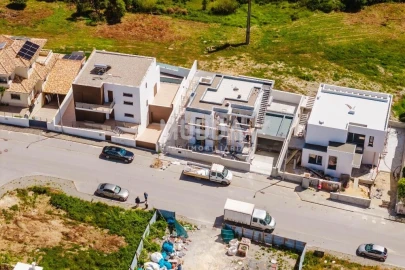 Moradia T4 para Venda em Atouguia da Baleia