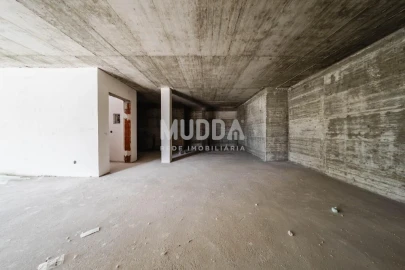 Moradia T4 para Venda em Atouguia da Baleia