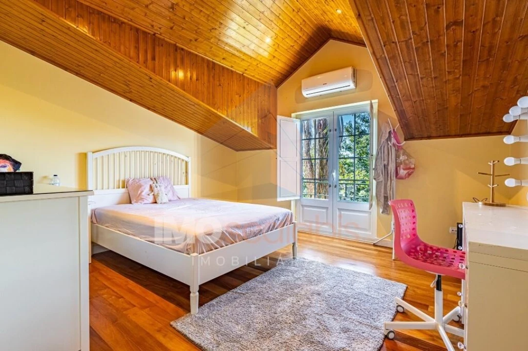 Moradia T5 para Venda em Alpiarça Foto 75