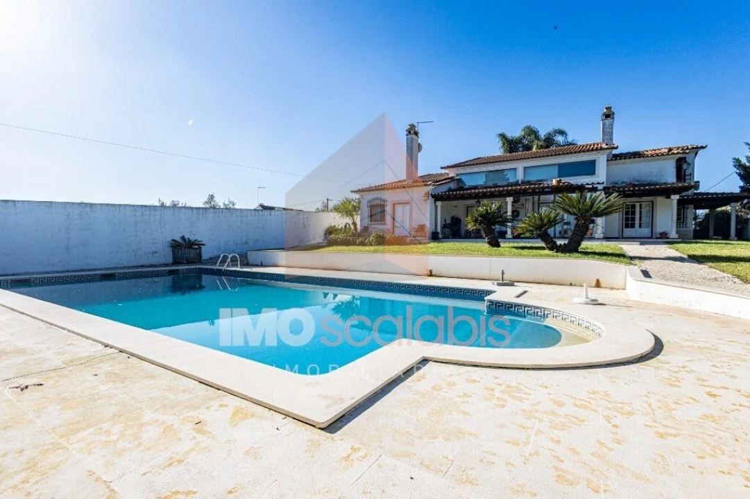 Moradia T5 para Venda em Alpiarça Foto 87