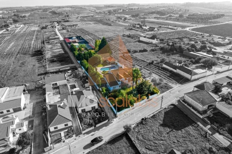 Moradia T5 para Venda em Alpiarça Foto 29