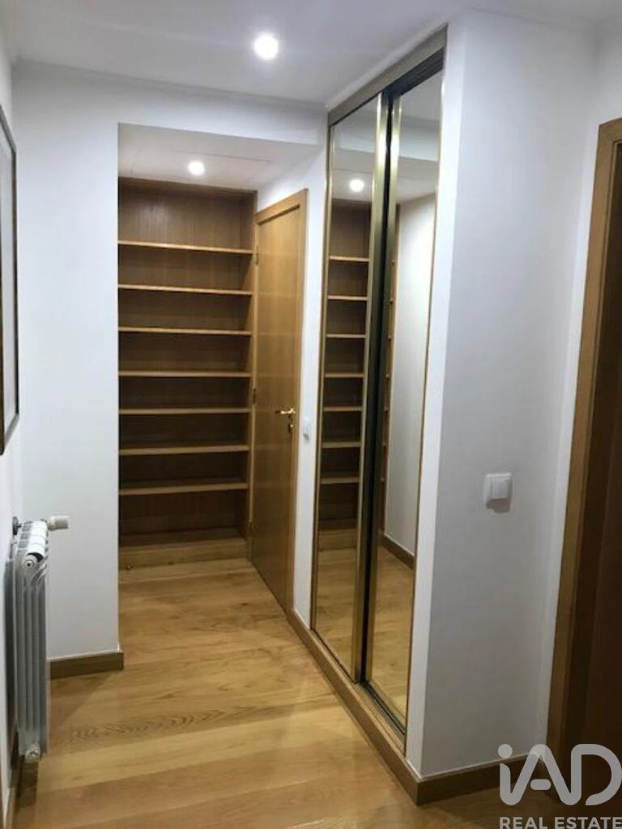 Apartamento T3 para Arrendamento em Campo de Ourique Foto 3